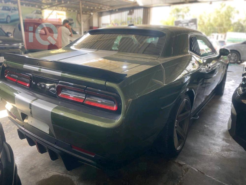 Dodge Challenger